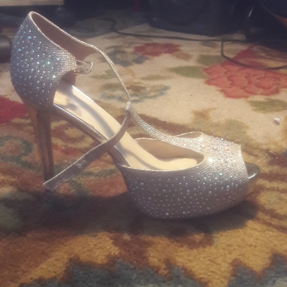 Silverdew open toe high heels for prom - Picture 2 of 4